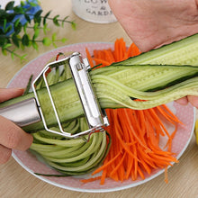 Load image into Gallery viewer, Stainless Steel Vegetable Peeler